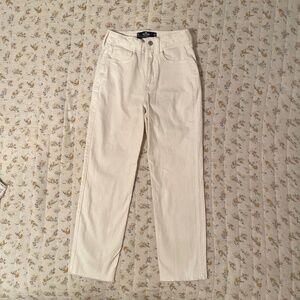 White Hollister Ultra High-Rise Vintage Straight Jeans
